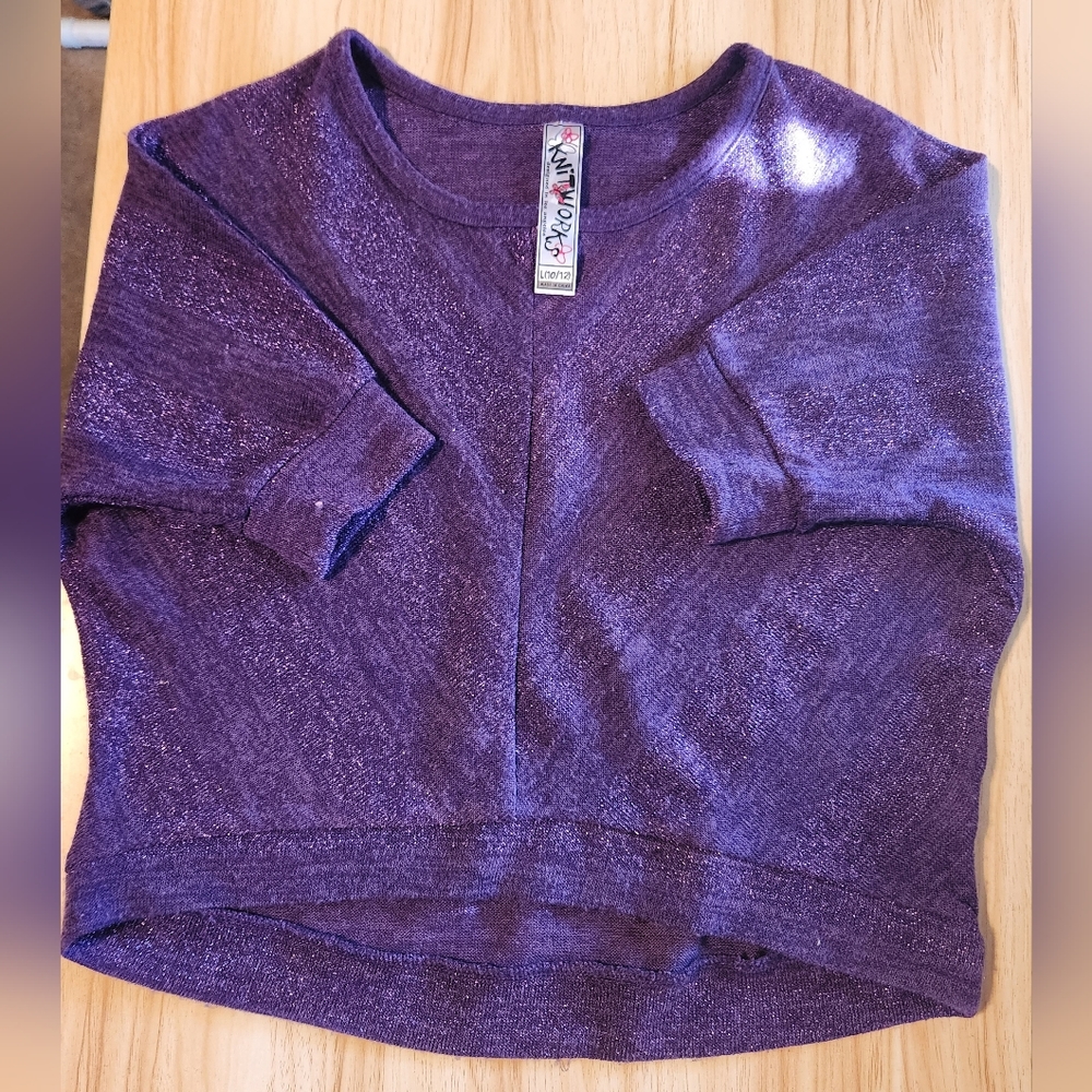 🩷Girl's hi-lo crop sweater size: 10/12